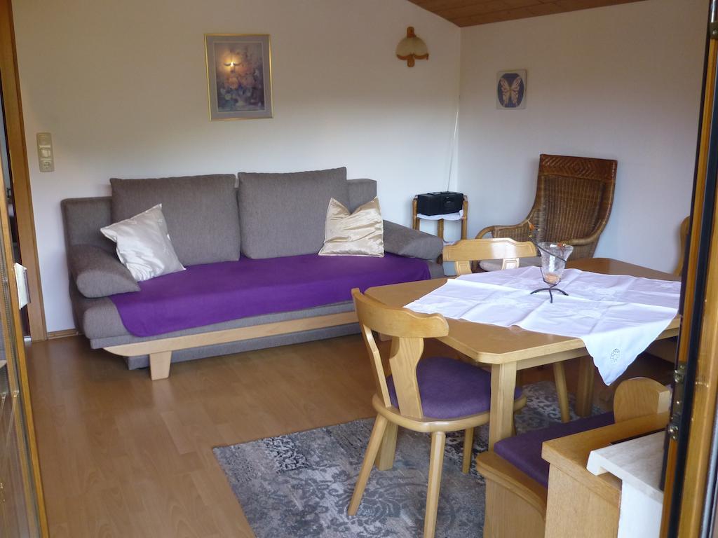 Haus Michaeler Apartment Obsteig Phòng bức ảnh